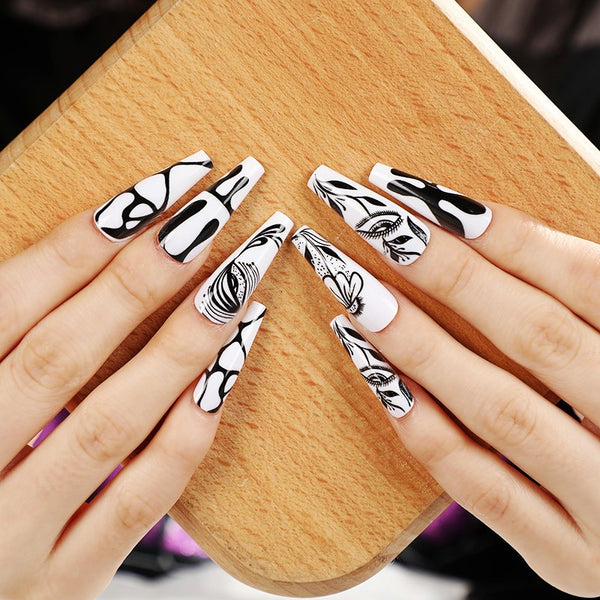 Match nails glitter graffiti black and white short glossy press on nails 