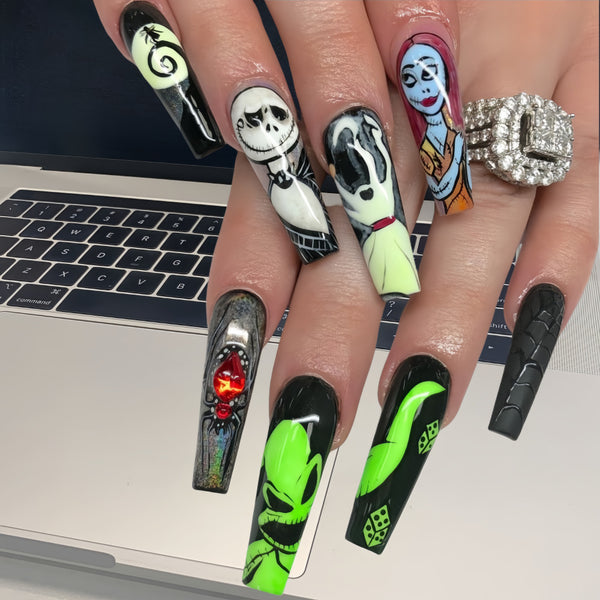 Spooky Halloween nails with a witchy green magical design